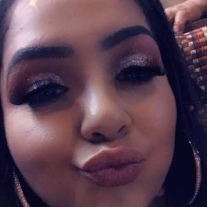 Meet your Posher, Selena